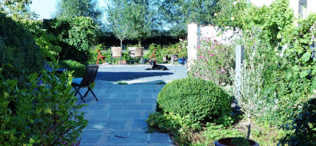 B&B 'T Wit Reigertje Oudenburg Exterior photo